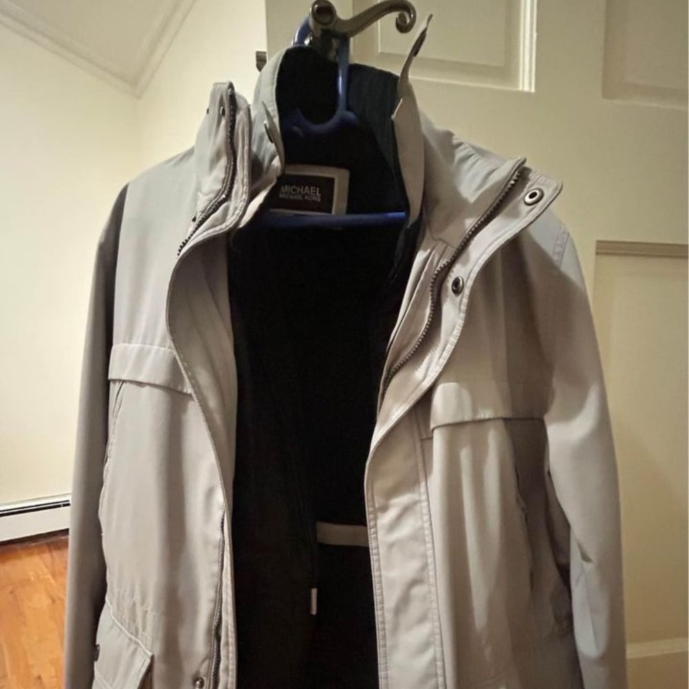 Men’s Michael Kors Jacket (Large)